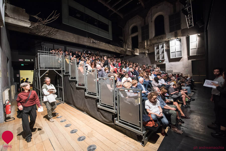 Teatro Astra<br /><em>photo by Andrea Macchia</em>